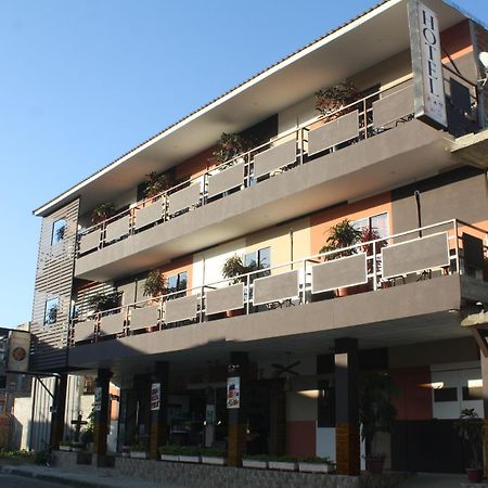 Hotel-Restaurante Ancora Puerto López Buitenkant foto